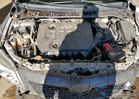 2010 Toyota Corolla Base z USA, uszkodzony, nr VIN 2T1BU4EE3AC525067